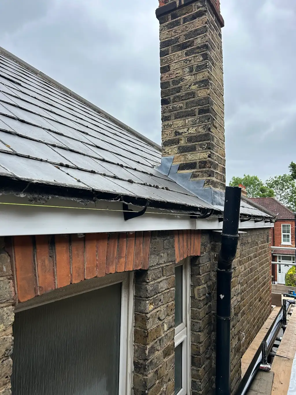 Guttering installation and repair in Croydon by Hills Roofing Ltd