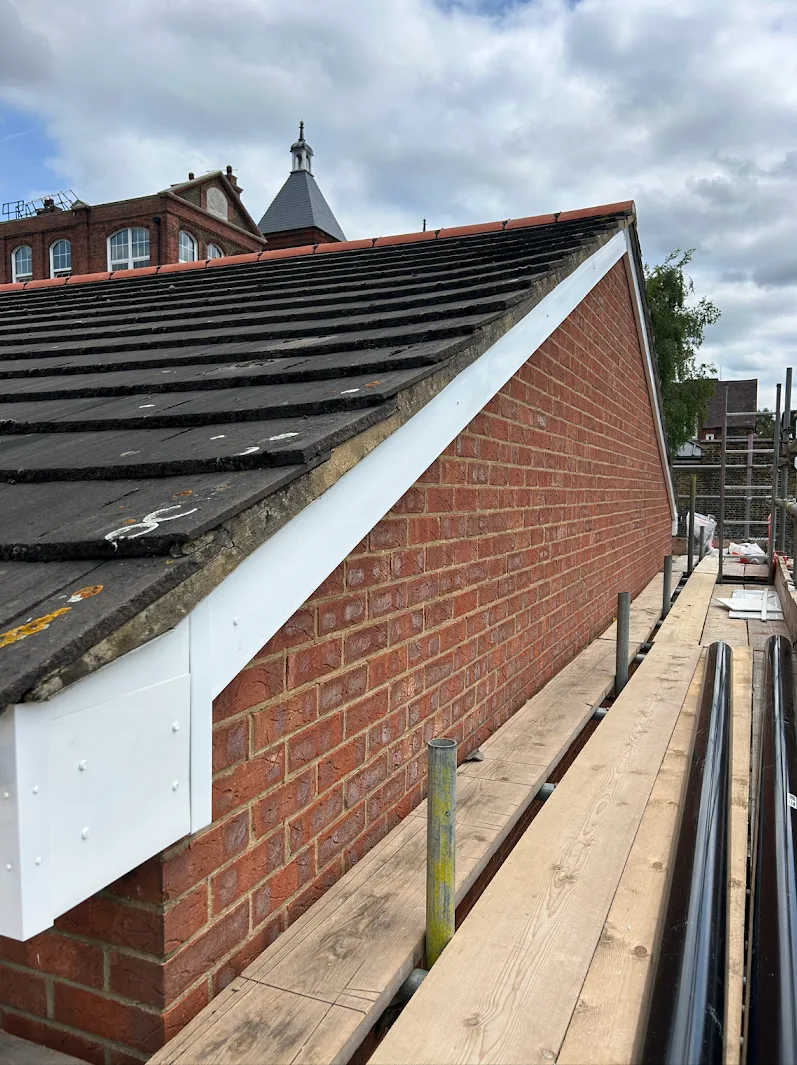 New roof tiles fitted in Croydon